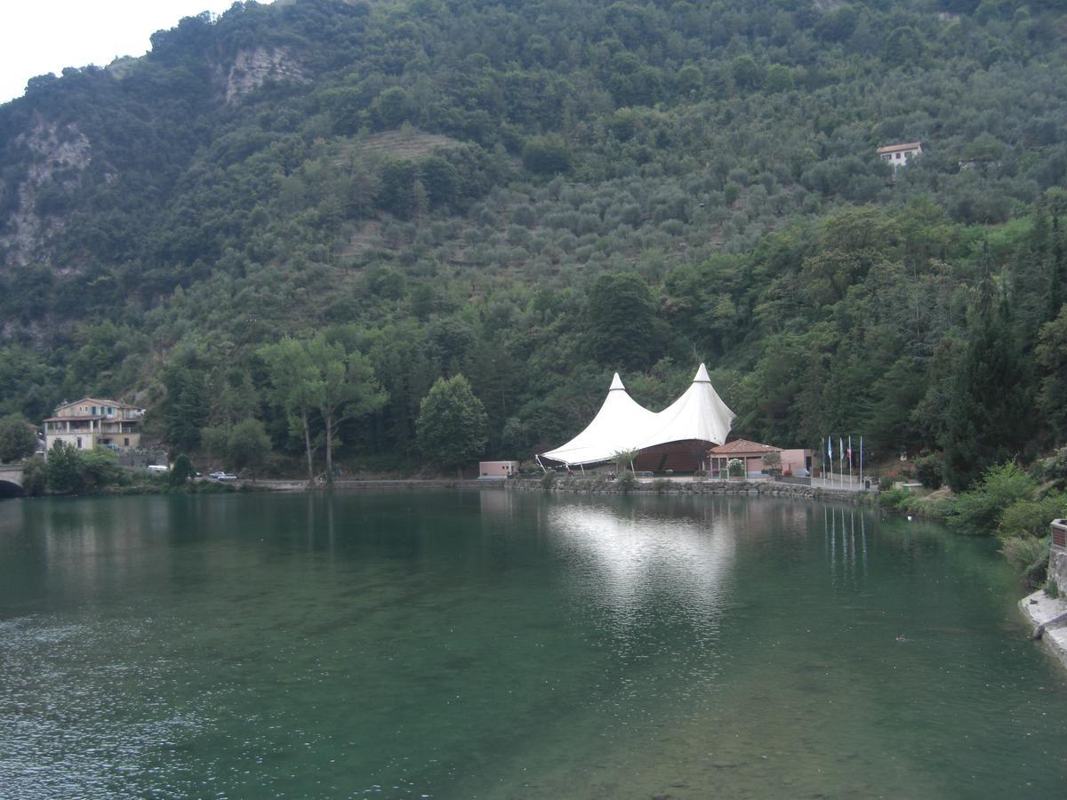 Hotel Le Roya Брей-сюр-Руайа Экстерьер фото